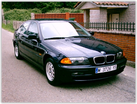 BMW 323: 1 фото