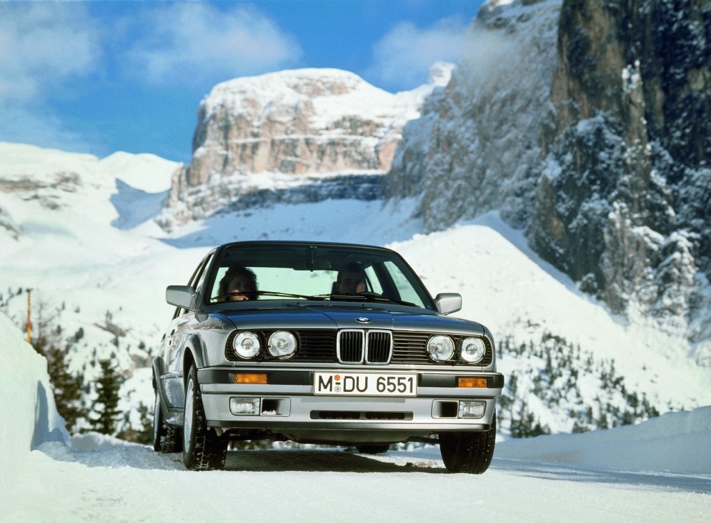 BMW 325ix: 3 фото