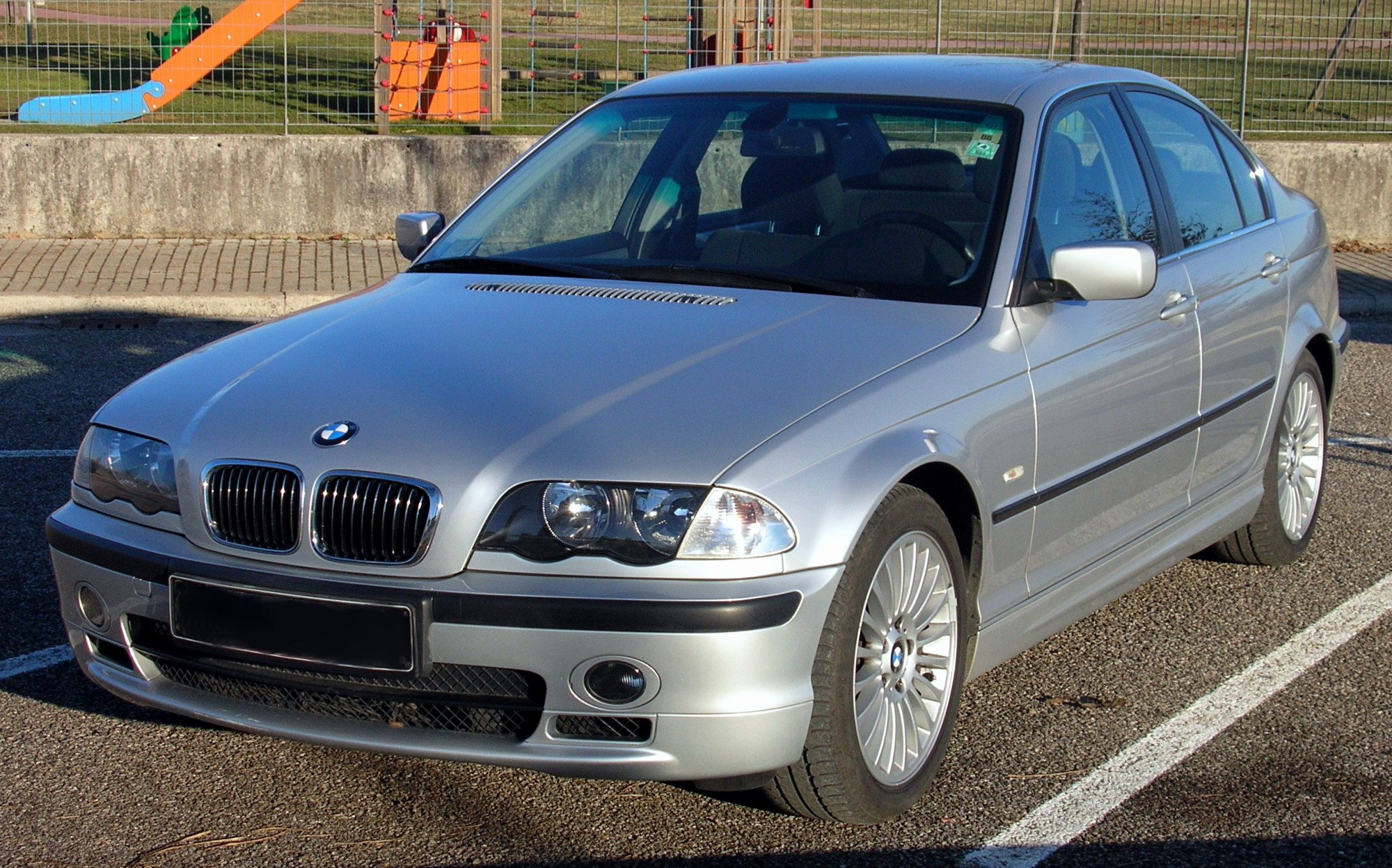 Index of /data_images/galleryes/bmw-330d/