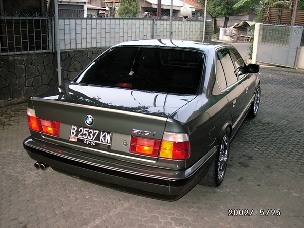 BMW 518i: 1 фото