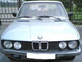 BMW 518i: 9 фото