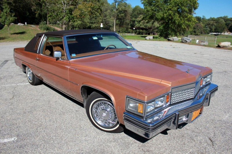 Cadillac Coupe Deville 1976 Lowrider