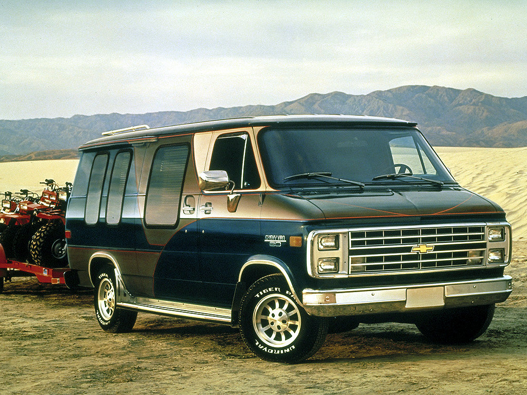 Chevrolet Chevy Van: 6 фото