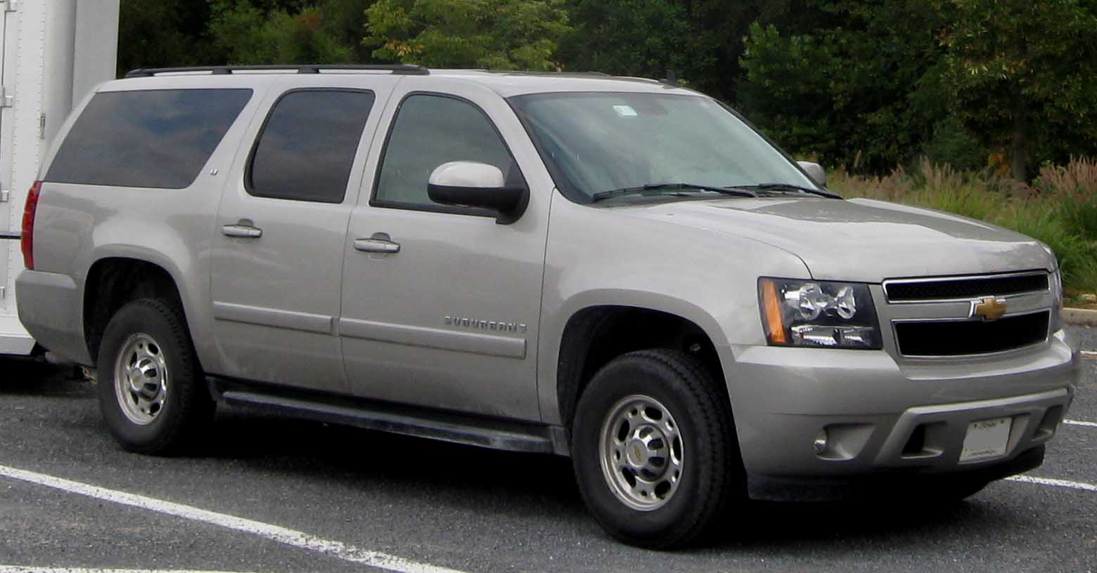 Chevrolet Suburban 2500