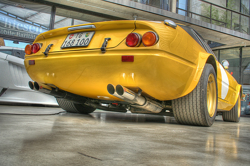 Ferrari 365 GTB/4: 11 фото