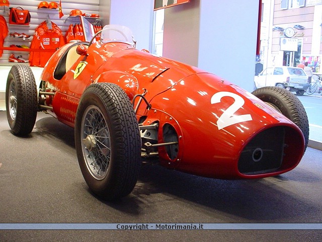 Ferrari 500 - 640 x 480, 04 из 11