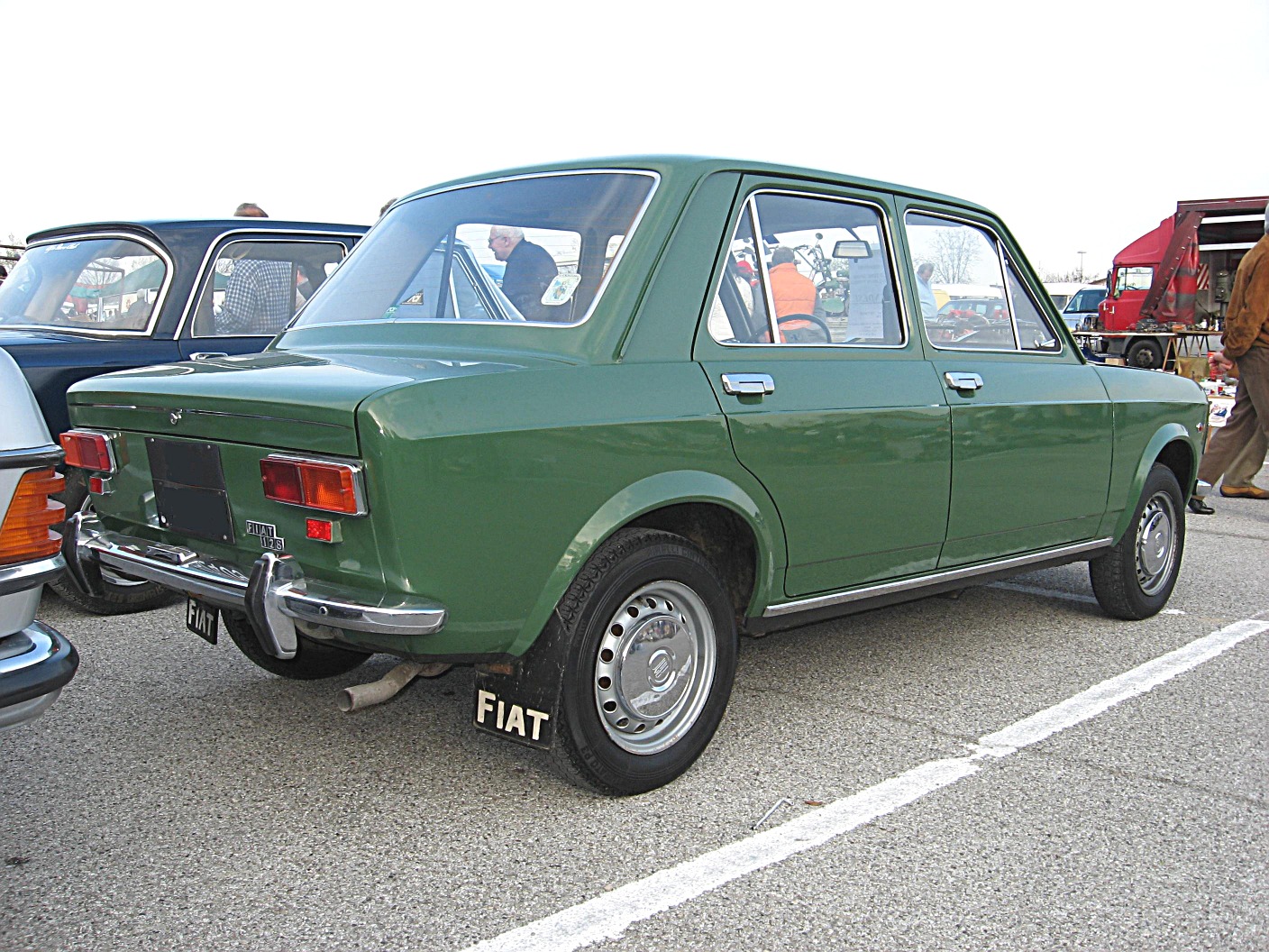 Fiat 128 - 1408 x 1056, 13 из 16