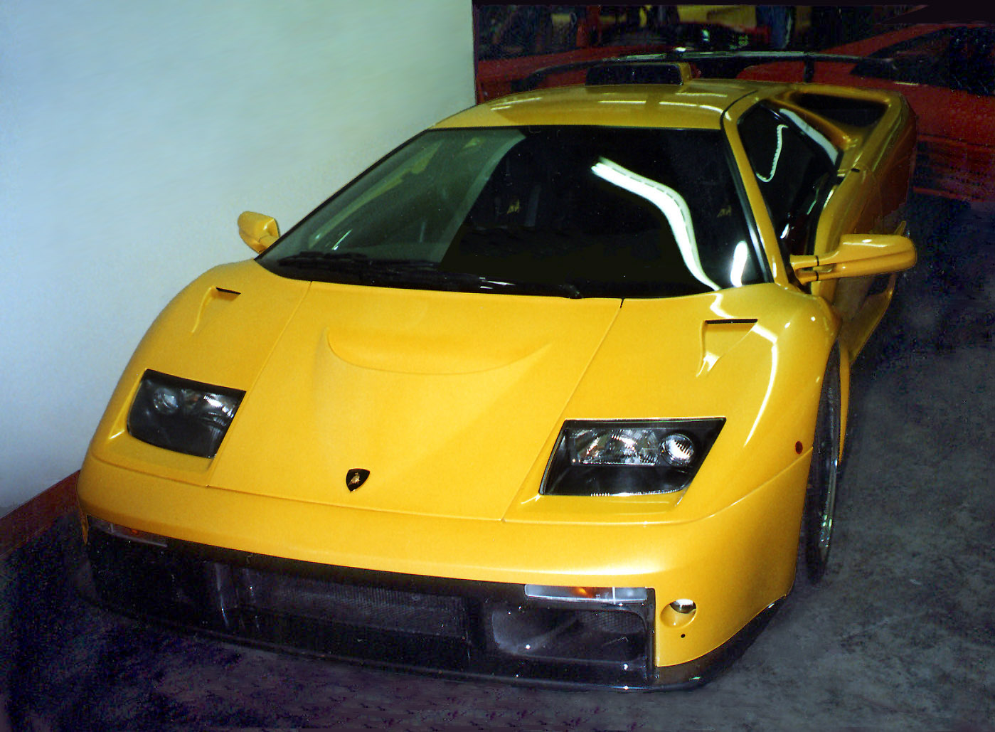 Lamborghini Diablo GT: 3 фото