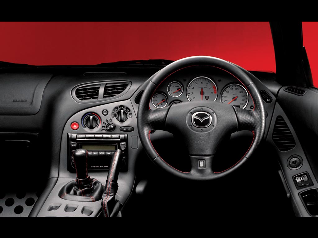 Mazda RX-7: 7 фото