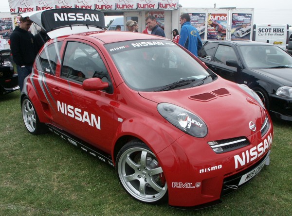 Nissan Micra: 5 фото