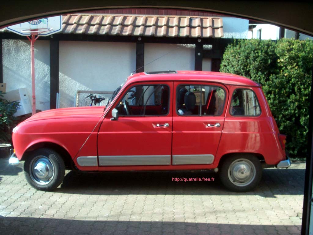 Renault 4: 9 фото