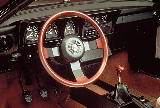 Alfa Romeo Alfetta GT: 06 фото