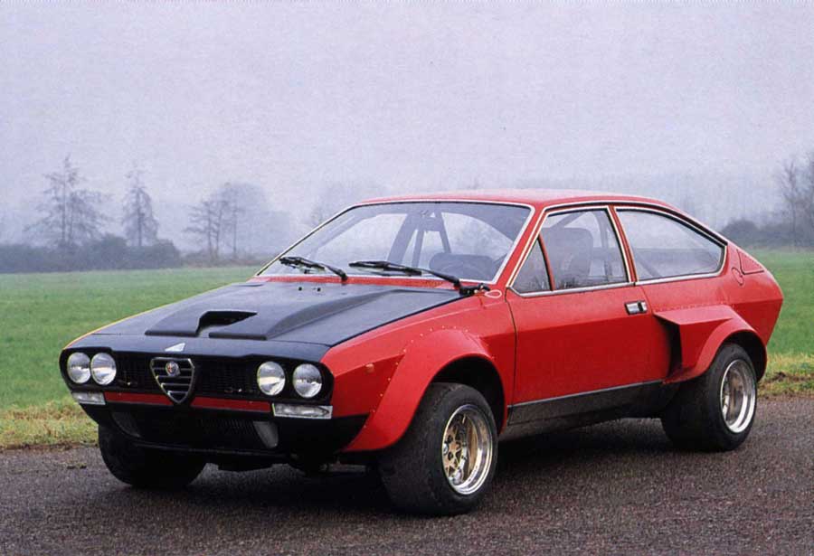 Alfa Romeo Alfetta: 8 фото