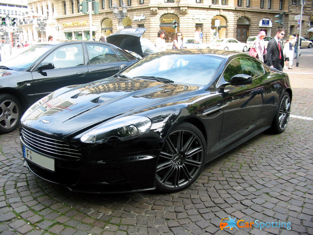 Aston Martin DBS: 01 фото