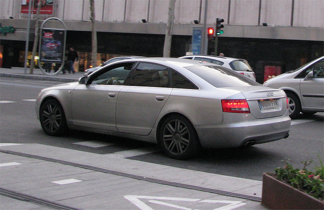 Audi S6 C6: 10 фото