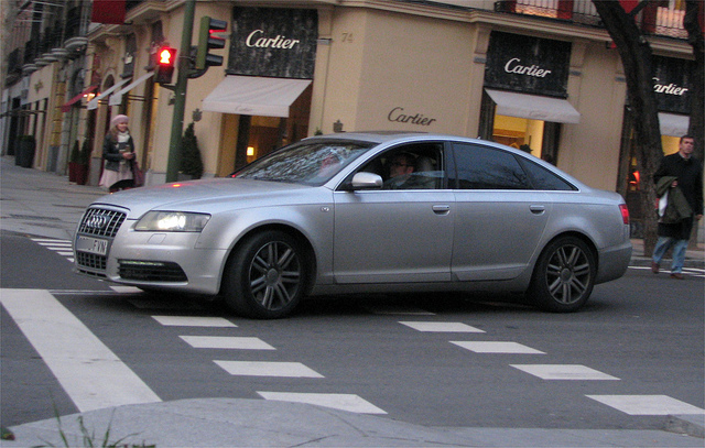 Audi S6 C6: 12 фото