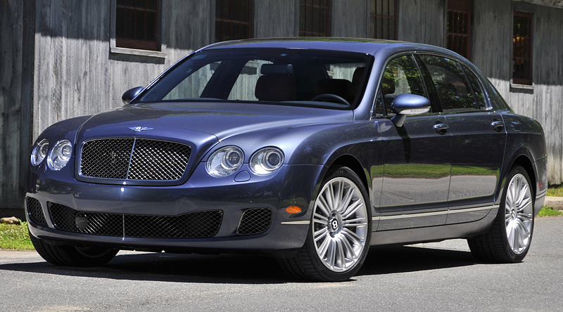 Bentley Continental Flying Spur: 7 фото