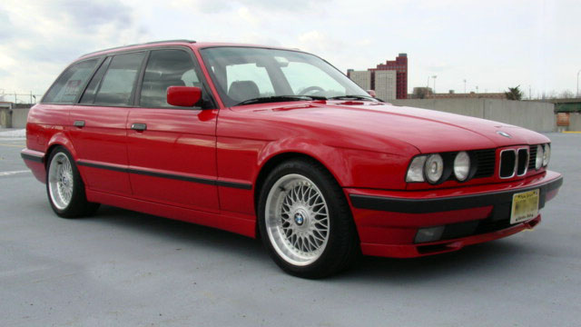 BMW 5-series E34: 7 фото