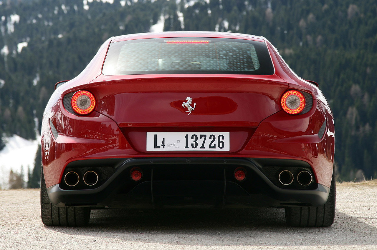 Ferrari FF: 07 фото
