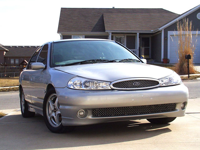 Ford Contour: 11 фото