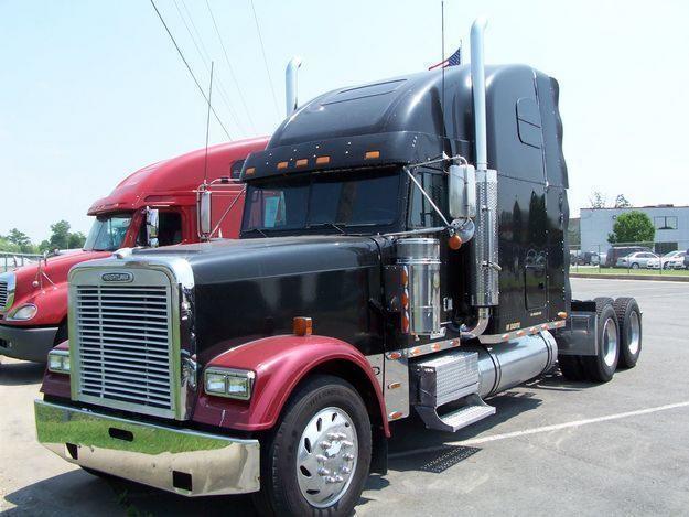 Freightliner Classic: 08 фото