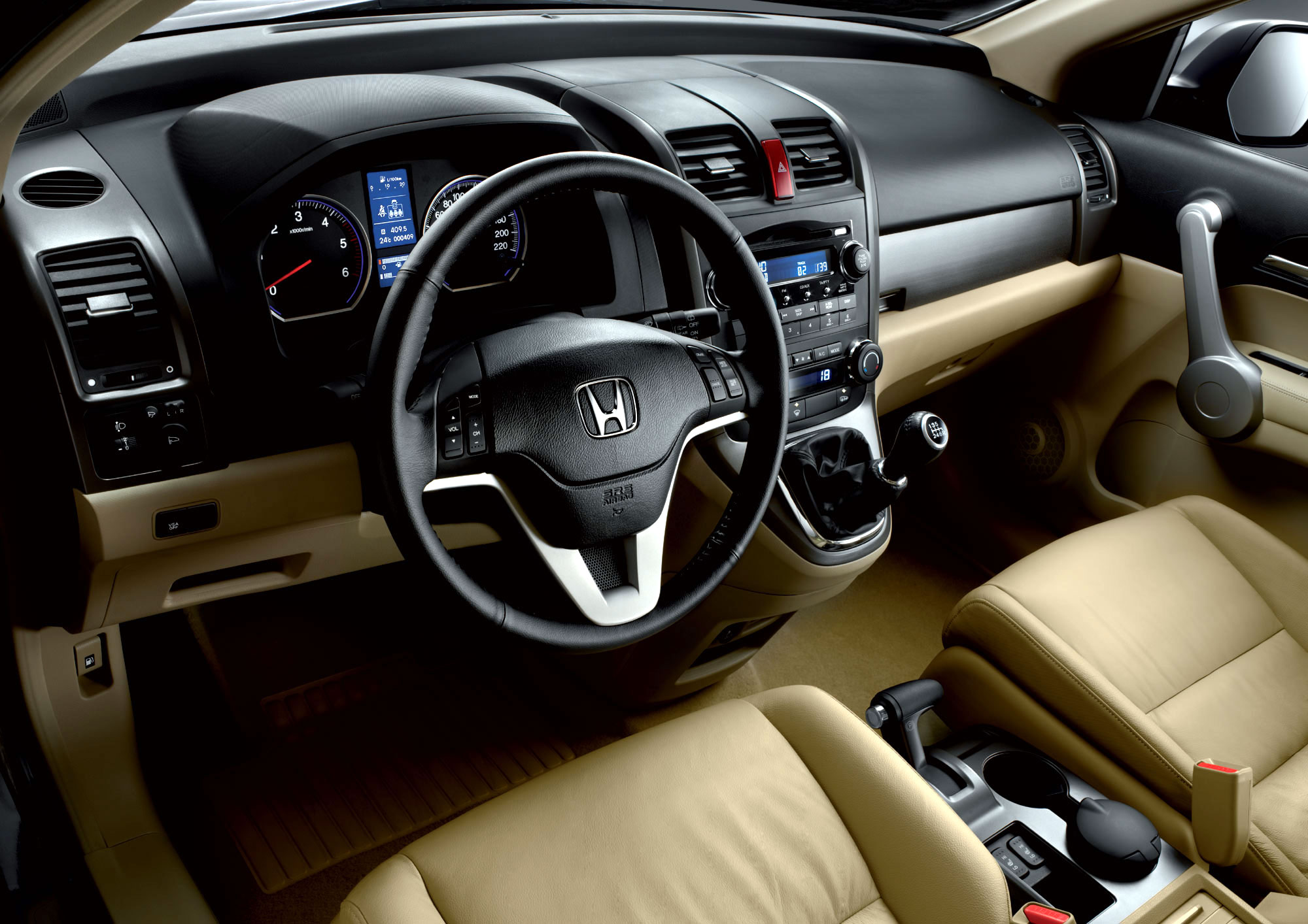 Honda CR-V: 08 фото