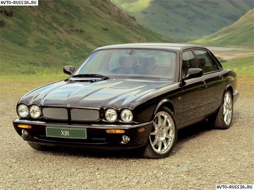 Jaguar XJR: История модели, фотогалерея и список модификаций