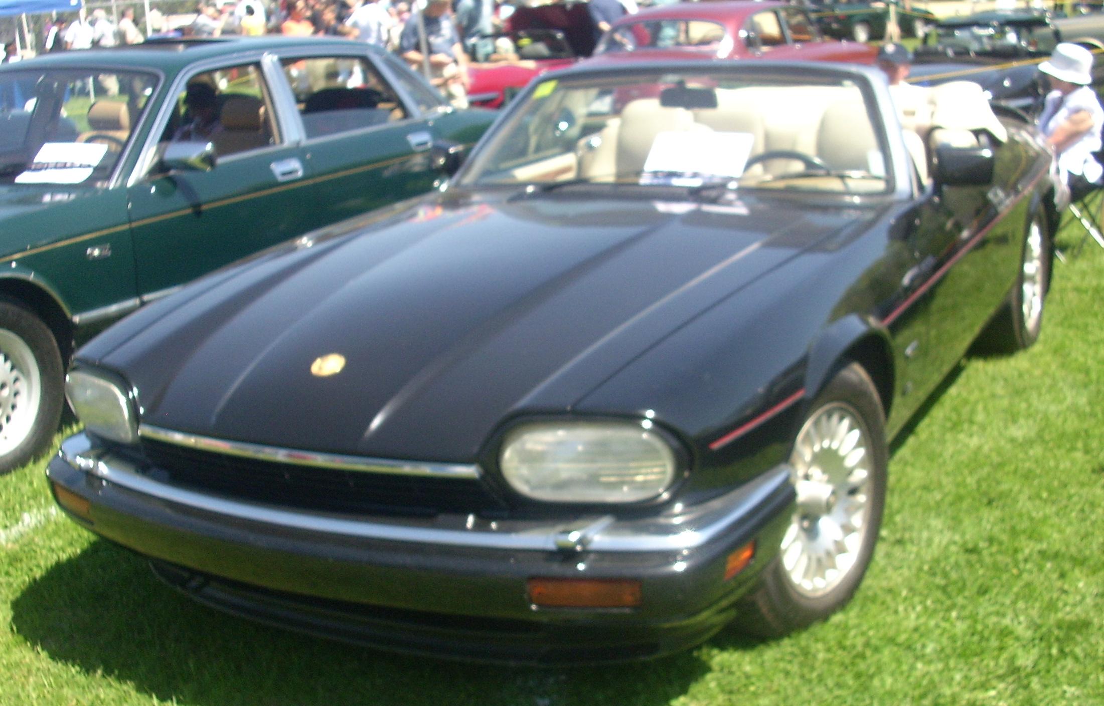 Jaguar XJSC Convertible: 5 фото