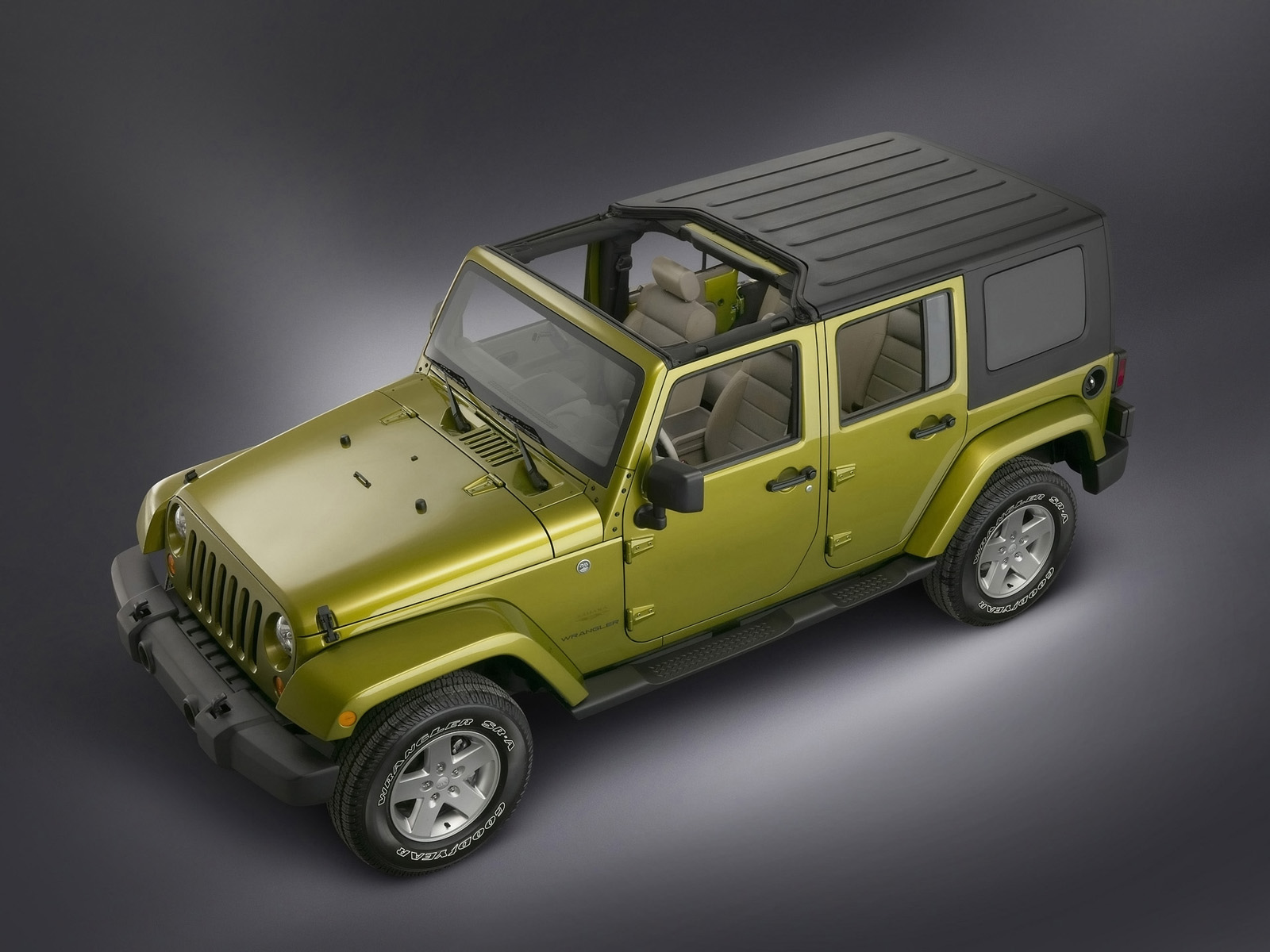 Jeep Wrangler Unlimited: 8 фото