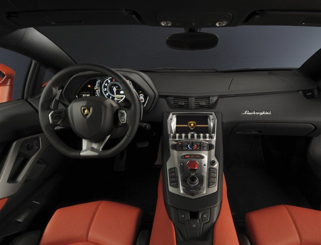 Lamborghini Aventador: 6 фото