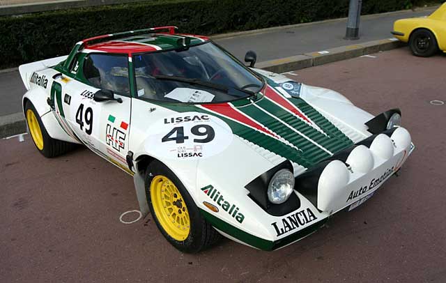 Lancia Stratos: 01 фото