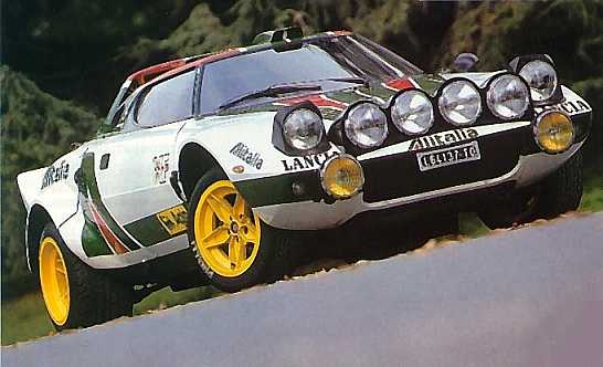 Lancia Stratos: 02 фото