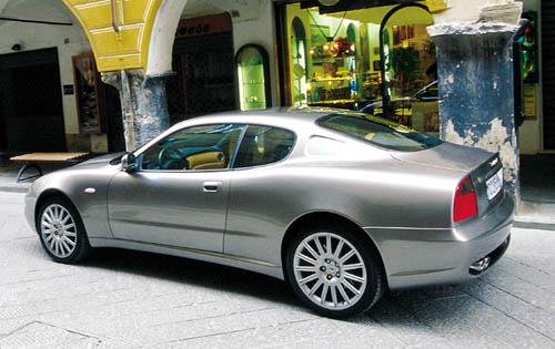 Maserati Coupe: 1 фото