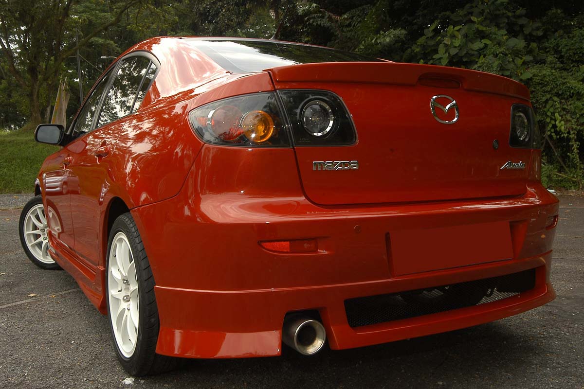 Mazda Axela: 2 фото