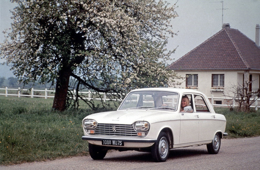 Peugeot 204: 4 фото