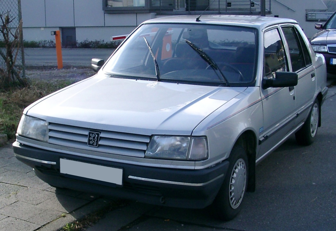 Peugeot 309: 03 фото