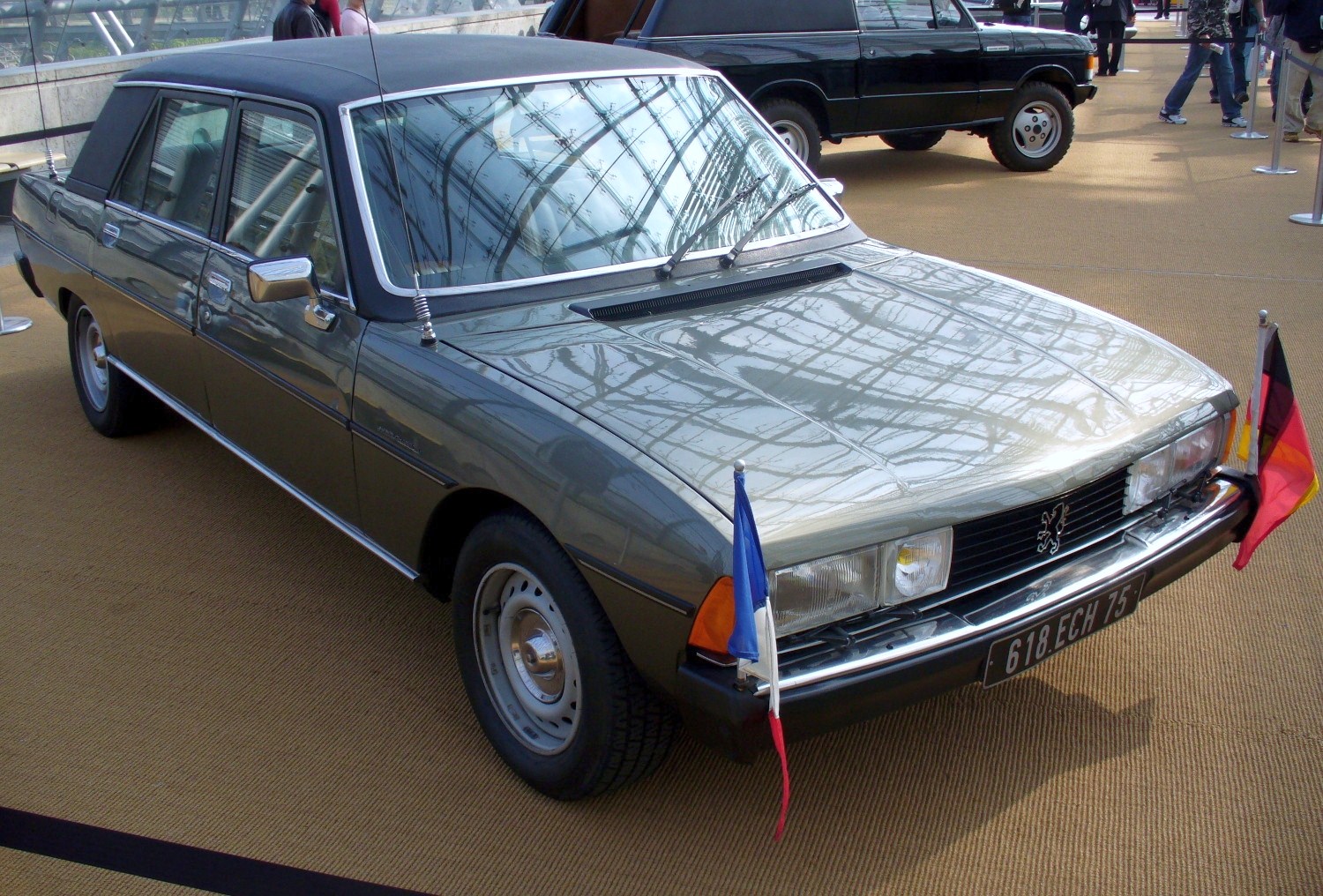 Peugeot 604: 10 фото