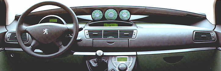 Peugeot 807: 12 фото