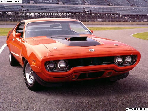 Plymouth Road Runner: 10 фото