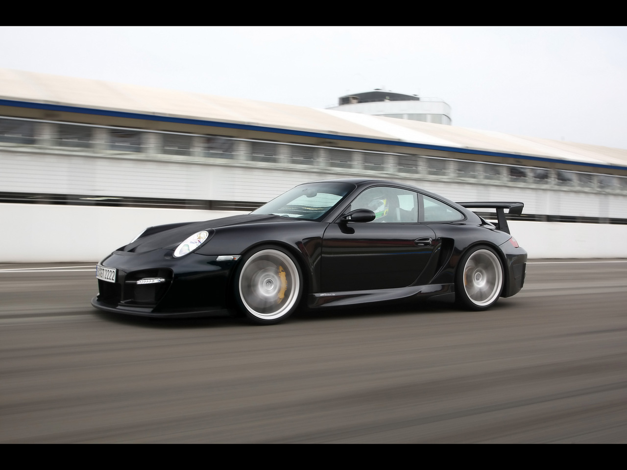 Porsche 911 GT: 12 фото