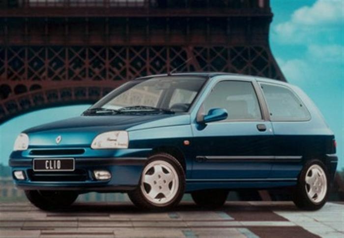 Renault Clio I: 13 фото