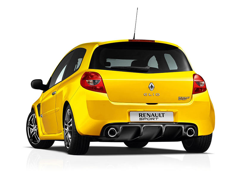 Renault Clio RS: 8 фото