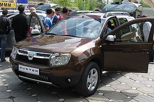 Renault Duster - 300 x 200, 01 из 20