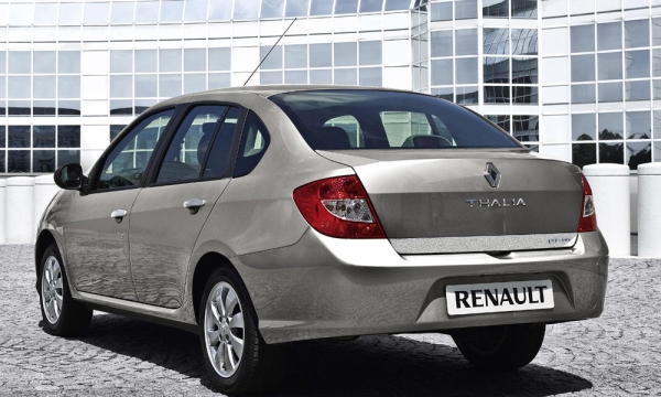 Renault Symbol: 09 фото