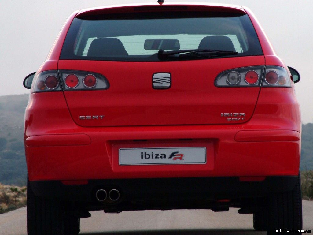 SEAT Ibiza FR: 08 фото