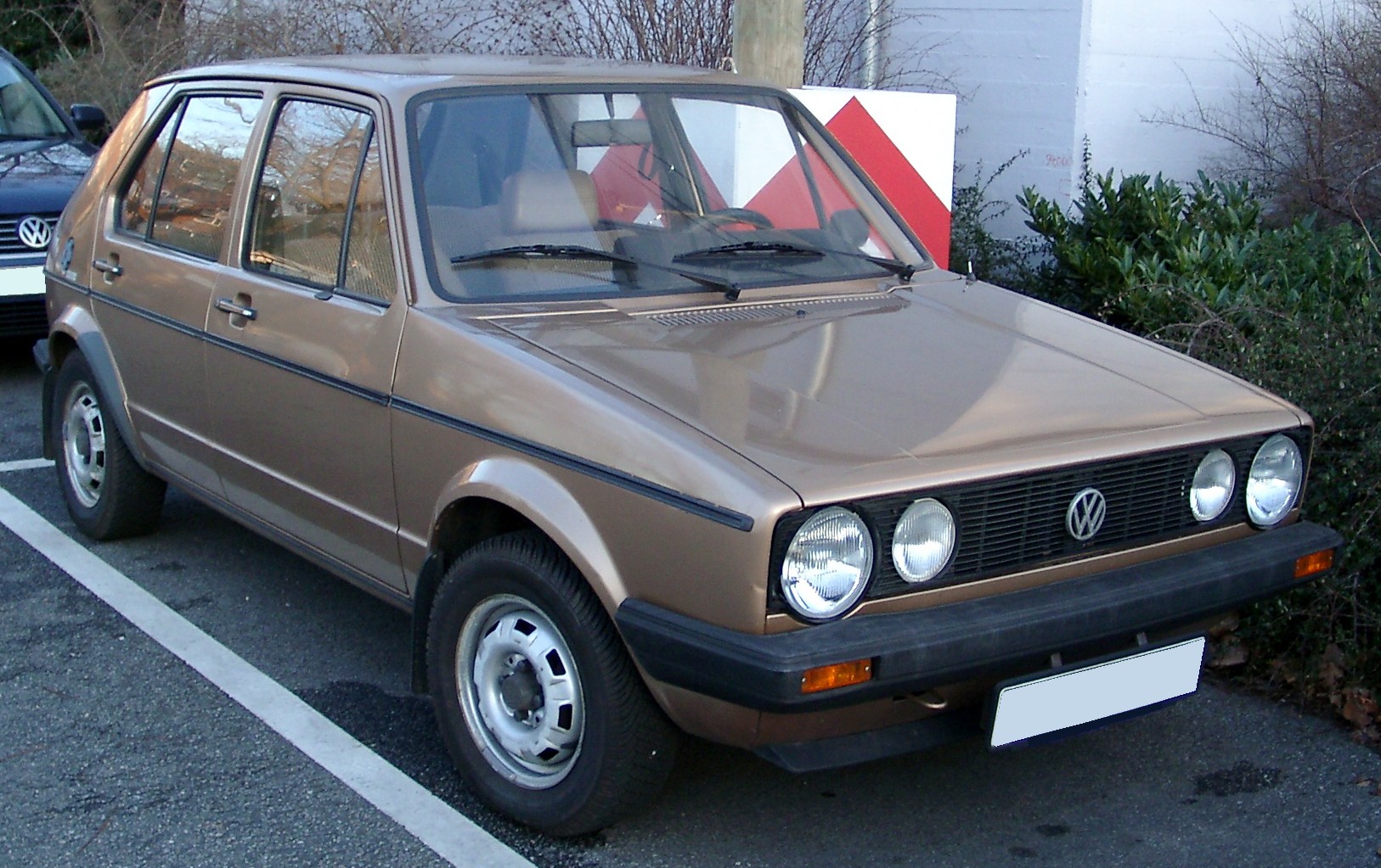 Volkswagen Golf I: 04 фото