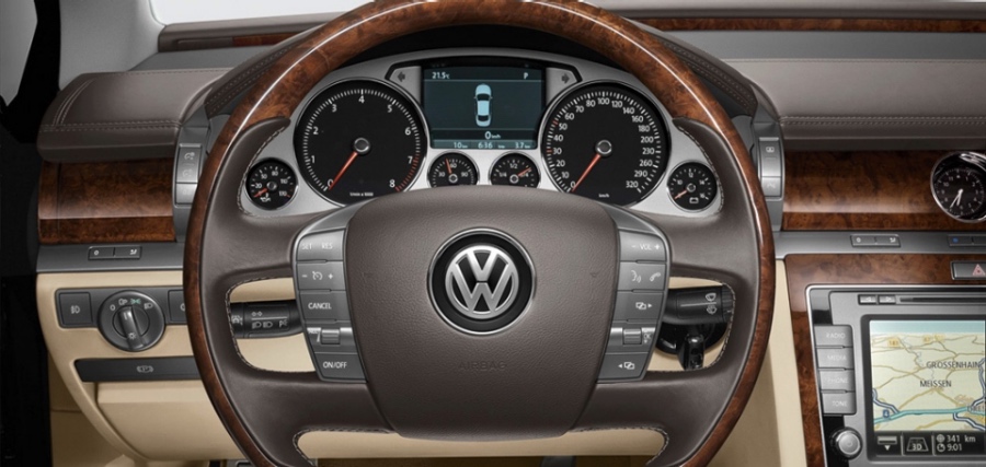 Volkswagen Phaeton 2016: 05 фото