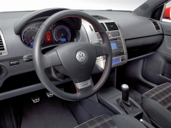 Volkswagen Polo IV: 10 фото