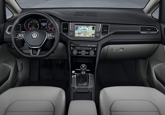 Volkswagen Sportsvan: 2 фото