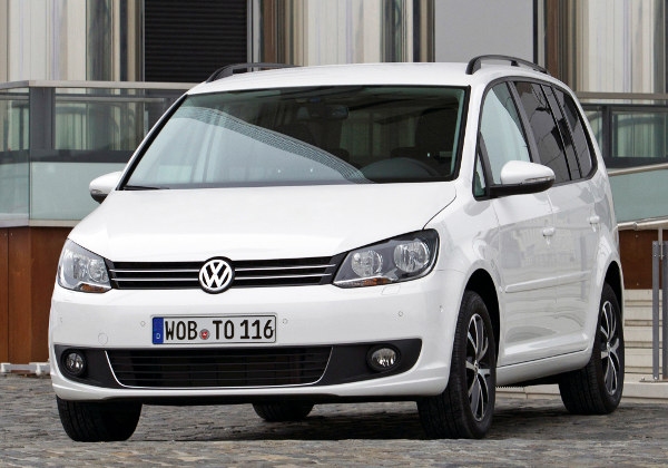 Volkswagen Touran: 11 фото